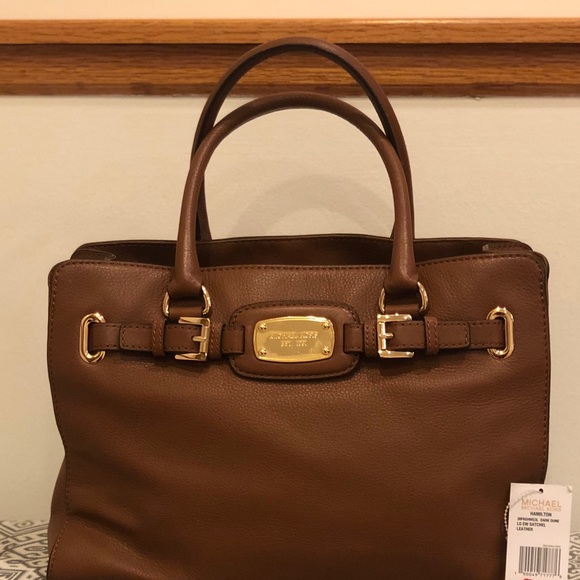Michael Kors Purse - Picture 1 of 6